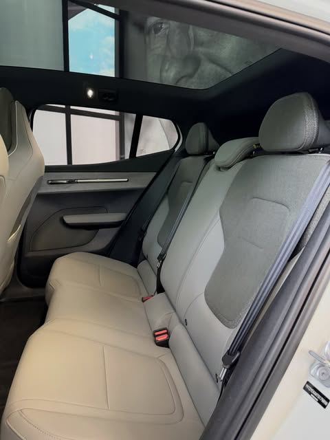 VOLVO EX30 CROSS COUNTRY - Imagem 8