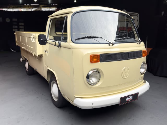 VOLKSWAGEN KOMBI - Imagem 2
