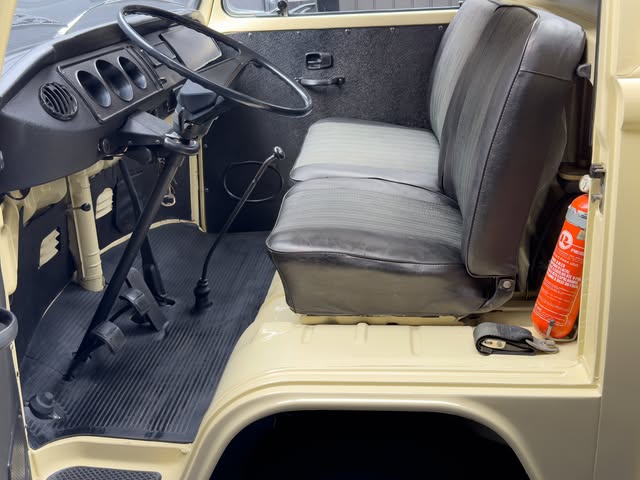 VOLKSWAGEN KOMBI - Imagem 9