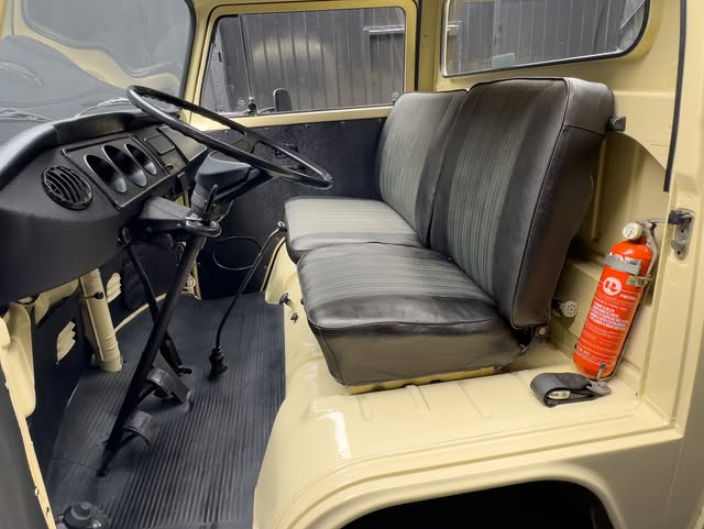 VOLKSWAGEN KOMBI - Imagem 10
