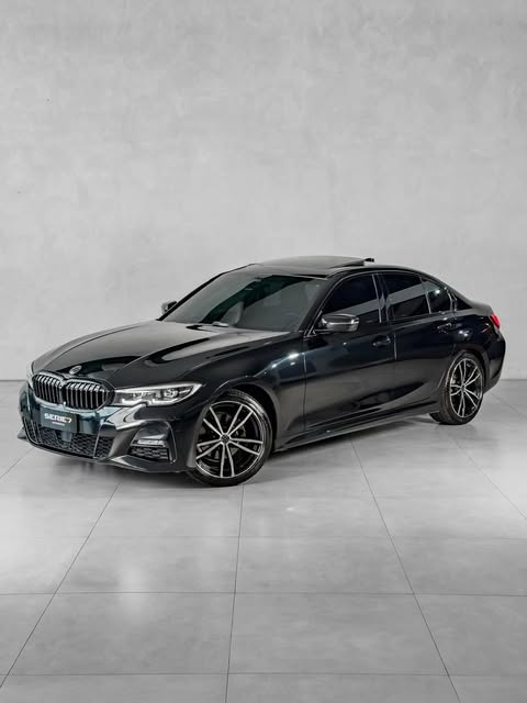 BMW 320I M SPORT - Imagem 3
