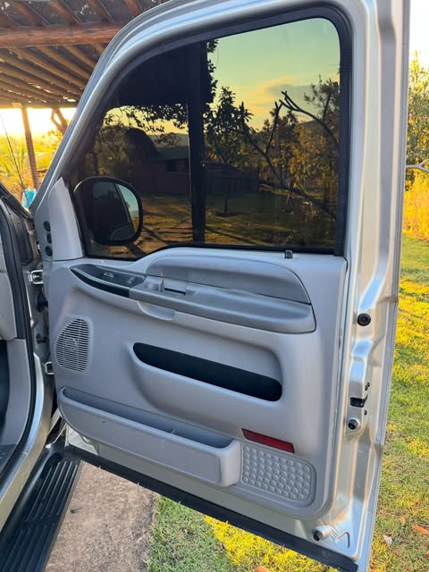 FORD F-250 XLT-L - Imagem 11