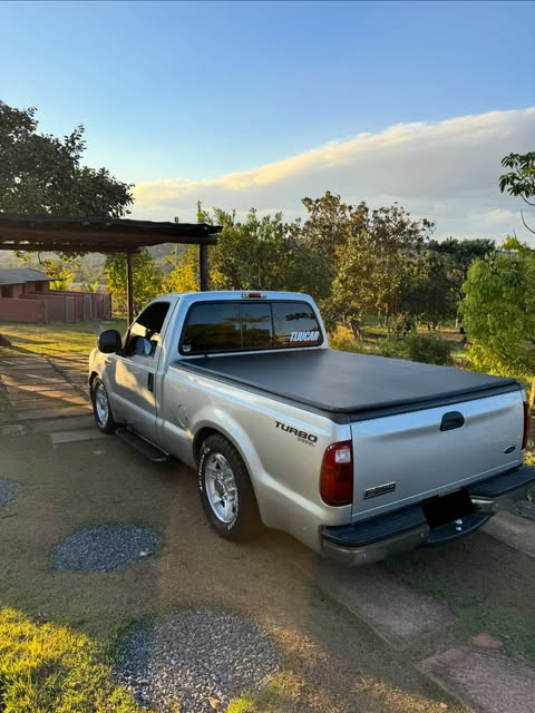 FORD F-250 XLT-L - Imagem 5