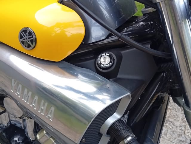 YAMAHA V-MAX - Imagem 6