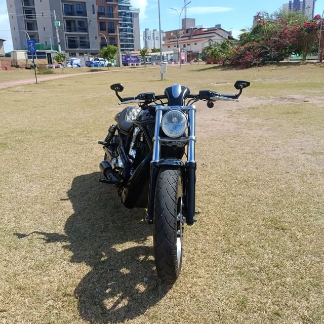 HARLEY-DAVIDSON V-ROD - Imagem 6