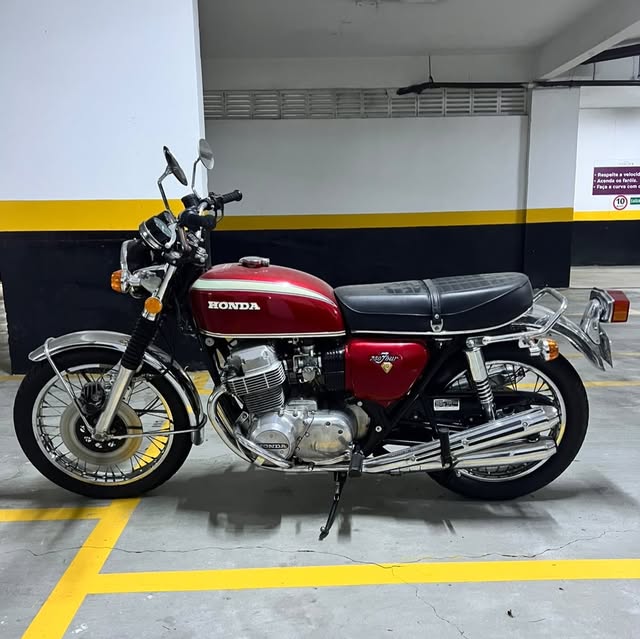 HONDA CB 750 FOUR - Imagem 1