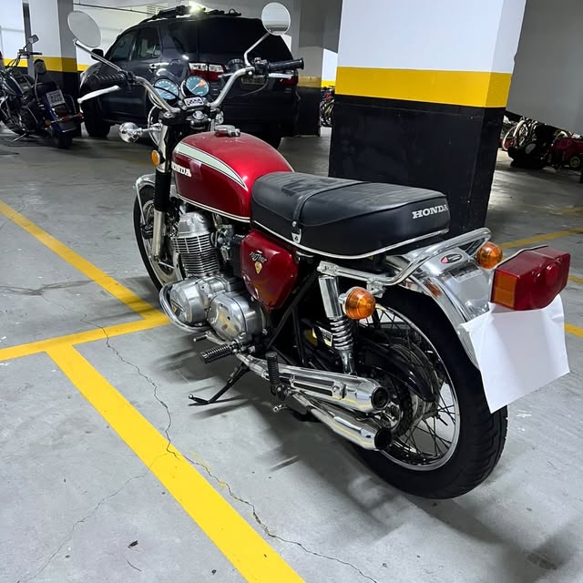 HONDA CB 750 FOUR - Imagem 11