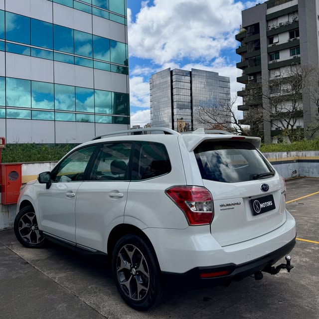 SUBARU FORESTER XT - Imagem 6