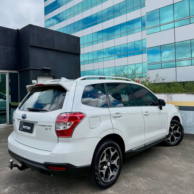 SUBARU FORESTER XT - Imagem 8