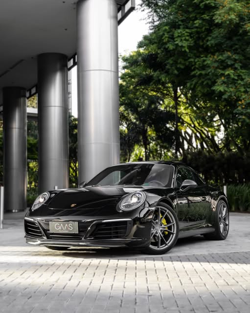 PORSCHE 911 CARRERA T - Imagem 1