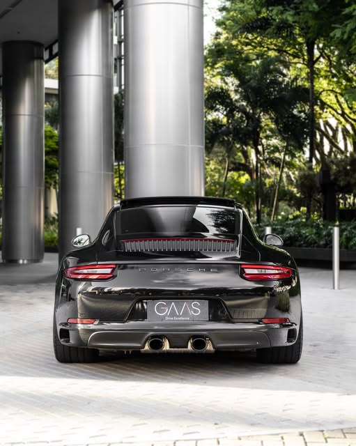 PORSCHE 911 CARRERA T - Imagem 5
