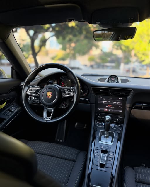PORSCHE 911 CARRERA T - Imagem 7