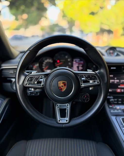 PORSCHE 911 CARRERA T - Imagem 8
