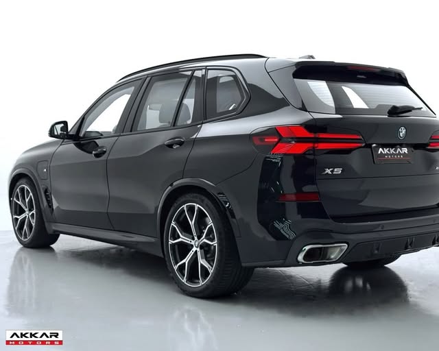 BMW X5 XDRIVE50E M SPORT - Imagem 2