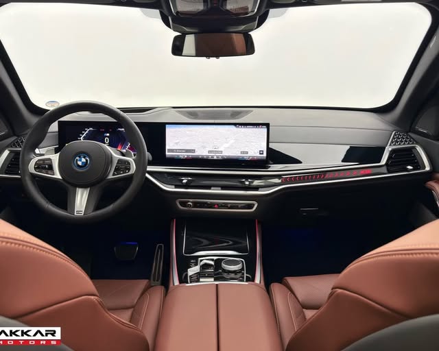 BMW X5 XDRIVE50E M SPORT - Imagem 3