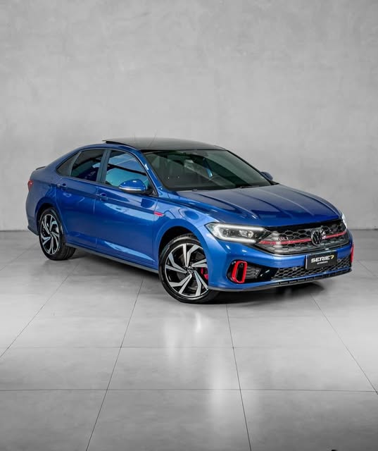VOLKSWAGEN JETTA GLI - Imagem 13
