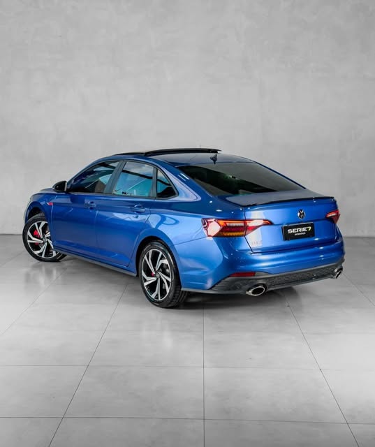 VOLKSWAGEN JETTA GLI - Imagem 5