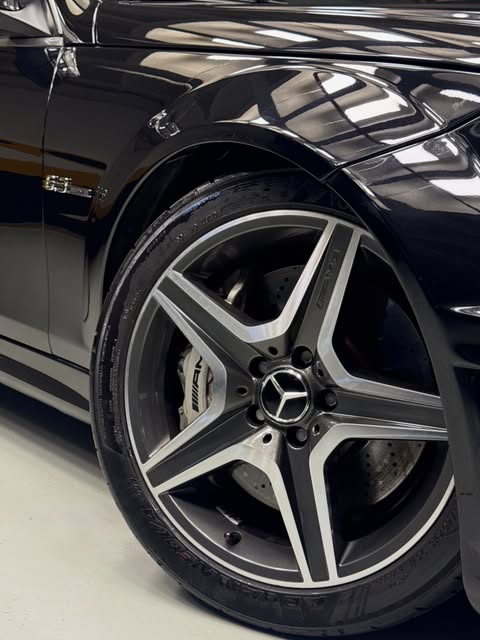 MERCEDES-BENZ C 63 AMG AMG - Imagem 3