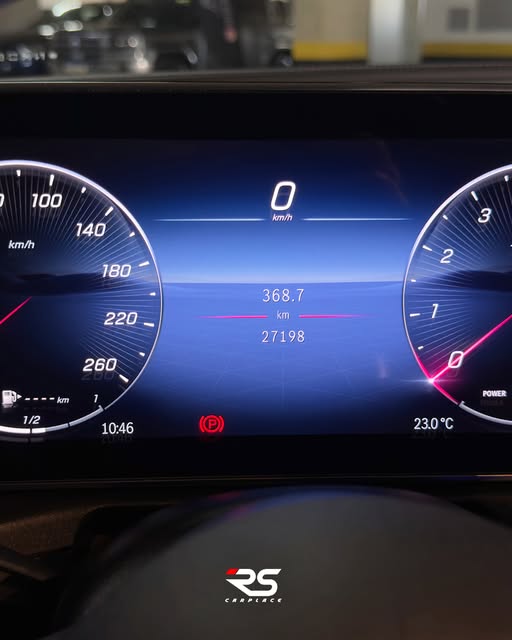 MERCEDES-BENZ C 200 EQ BOOST AMG LINE - Imagem 7