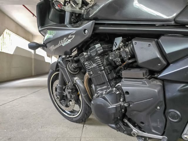 SUZUKI BANDIT 1250S - Imagem 9