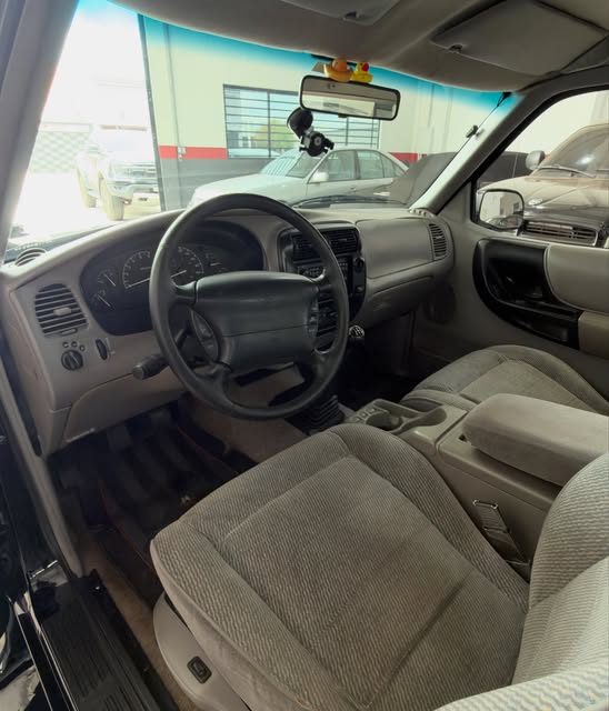 FORD RANGER XLT 4.0 V6 - Imagem 3