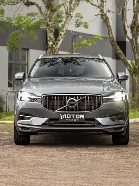 VOLVO XC60 T8 INSCRIPTION - Imagem 2
