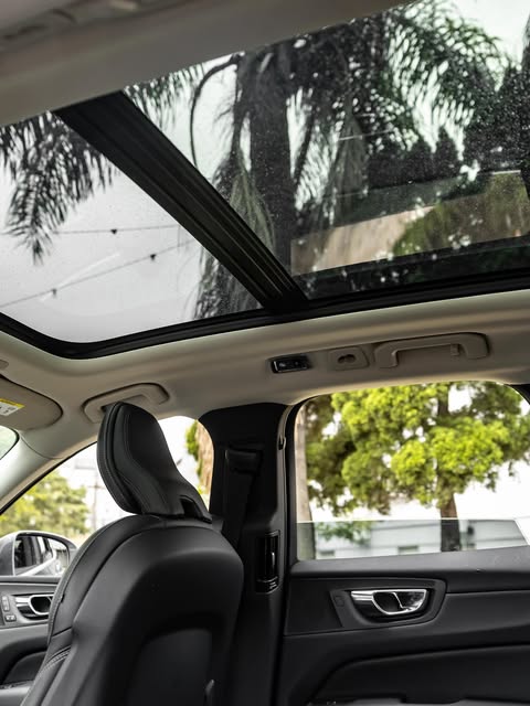 VOLVO XC60 T8 INSCRIPTION - Imagem 7