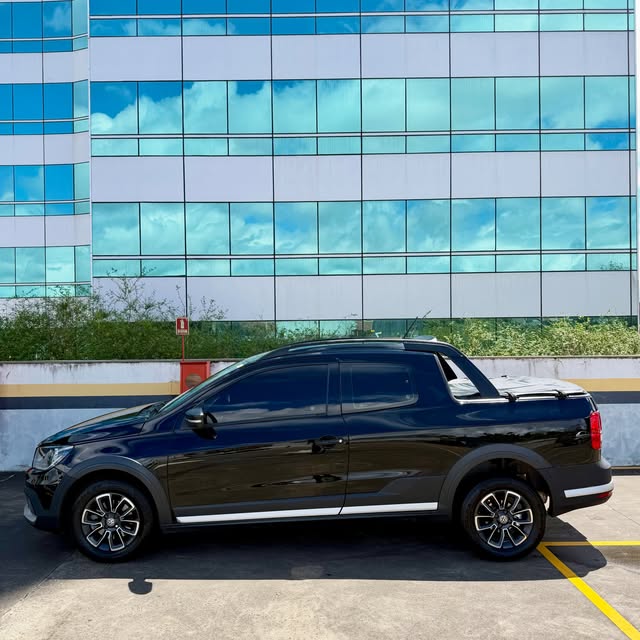 VOLKSWAGEN SAVEIRO CROSS CD - Imagem 5
