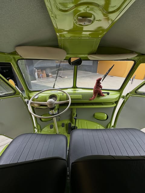 VOLKSWAGEN KOMBI - Imagem 16