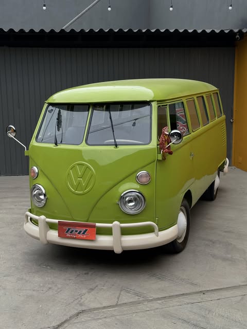 VOLKSWAGEN KOMBI - Imagem 3