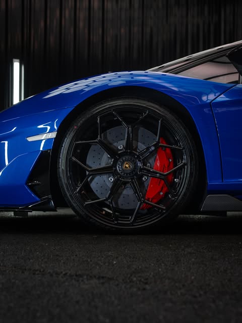 LAMBORGHINI AVENTADOR SVJ ROADSTER - Imagem 9