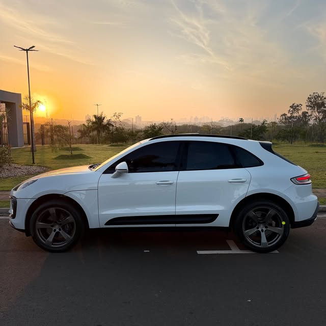 PORSCHE MACAN 2.0 TURBO - Imagem 11