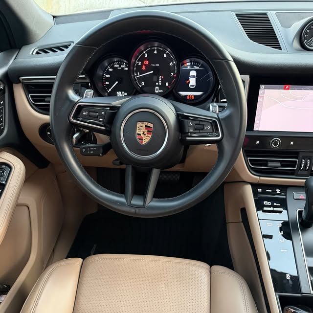 PORSCHE MACAN 2.0 TURBO - Imagem 12