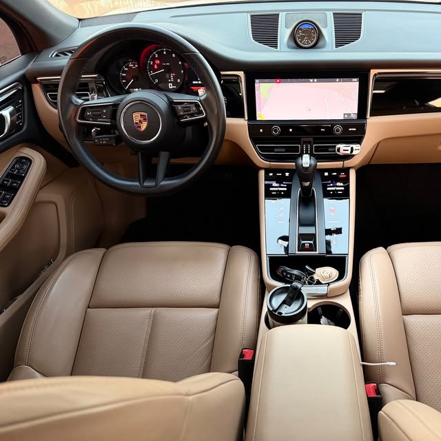 PORSCHE MACAN 2.0 TURBO - Imagem 6