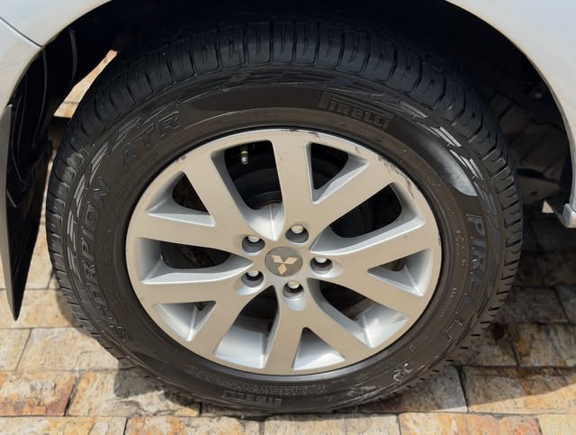 MITSUBISHI PAJERO TR4 - Imagem 20