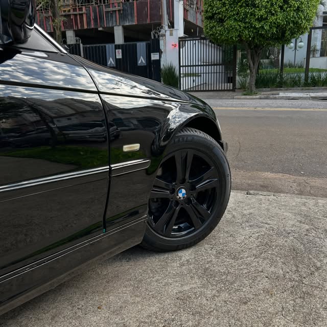 BMW 328I - Imagem 6