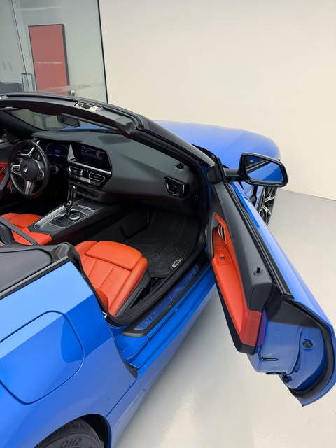 BMW Z4 SDRIVE30I - Imagem 8