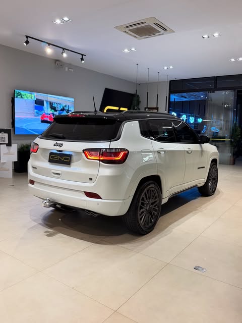 JEEP COMPASS - Imagem 3