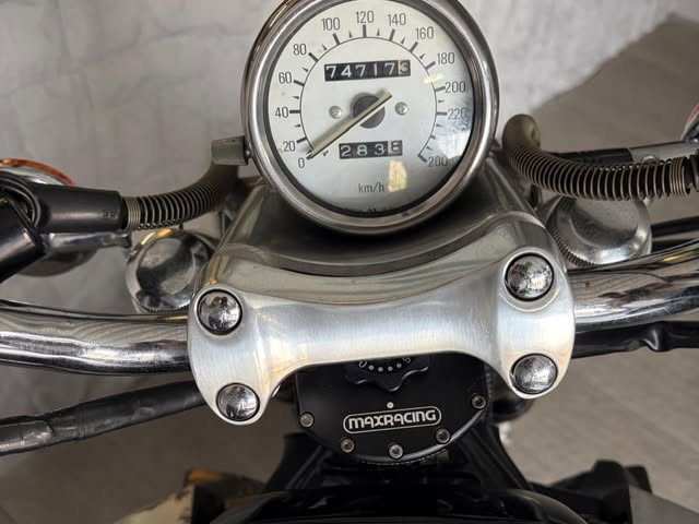 YAMAHA V-MAX - Imagem 5