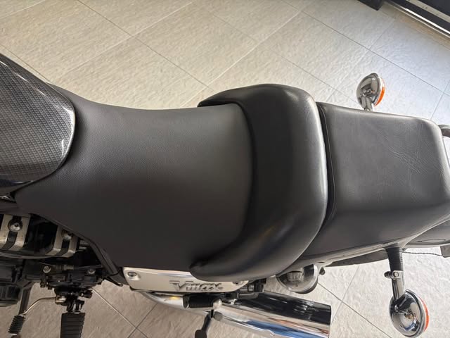 YAMAHA V-MAX - Imagem 10