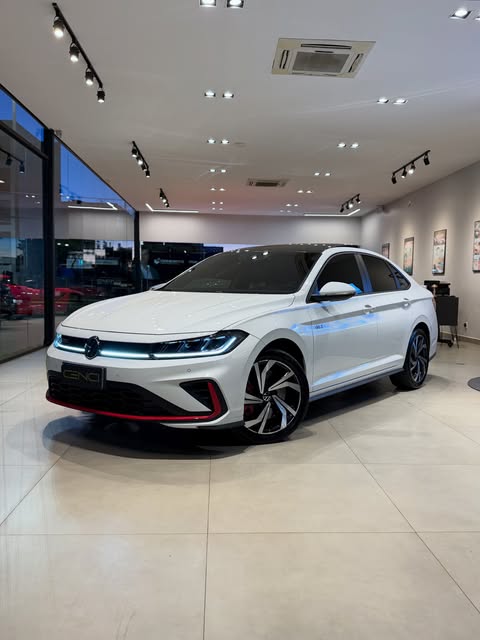 VOLKSWAGEN JETTA GLI - Imagem 1