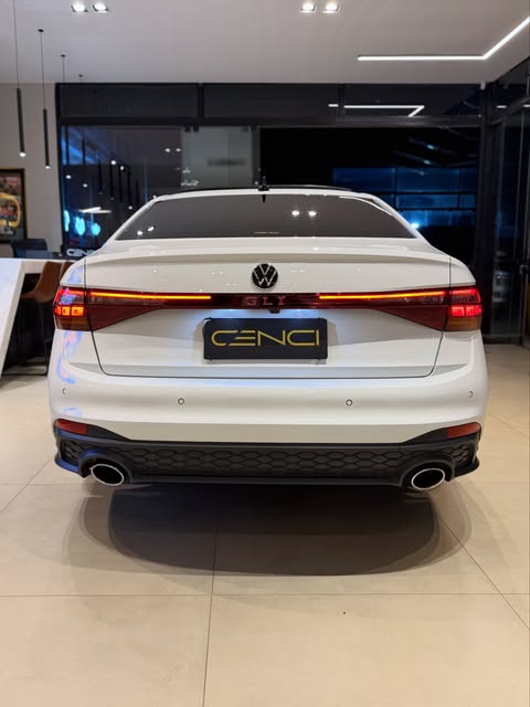 VOLKSWAGEN JETTA GLI - Imagem 4