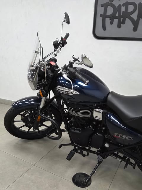 ROYAL ENFIELD METEOR 350 SUPERNOVA - Imagem 4