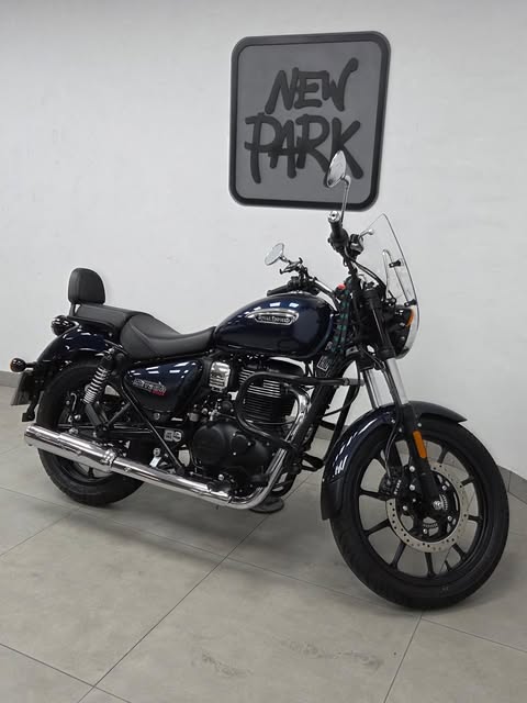 ROYAL ENFIELD METEOR 350 SUPERNOVA - Imagem 10