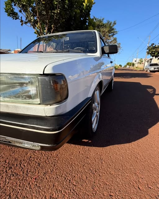 VOLKSWAGEN SAVEIRO CL - Imagem 13