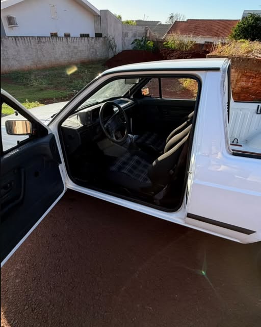 VOLKSWAGEN SAVEIRO CL - Imagem 4
