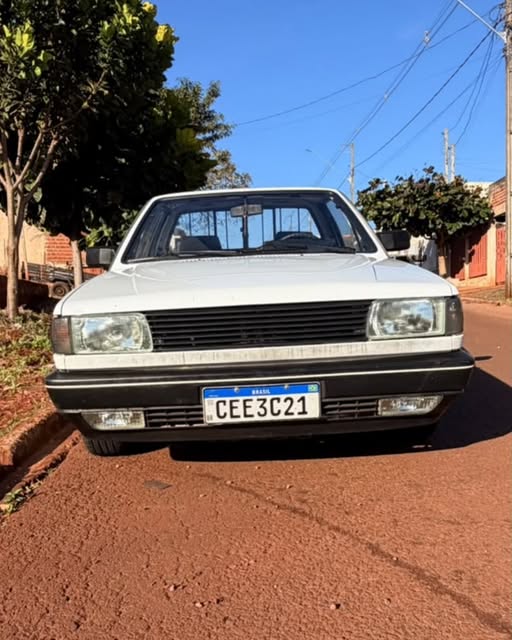 VOLKSWAGEN SAVEIRO CL - Imagem 8