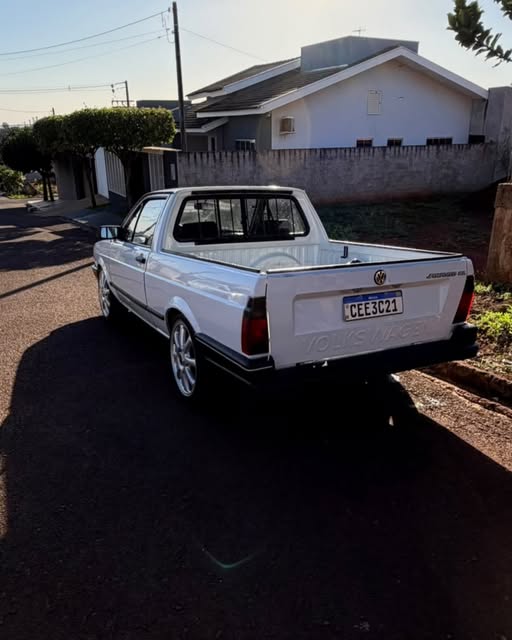 VOLKSWAGEN SAVEIRO CL - Imagem 9