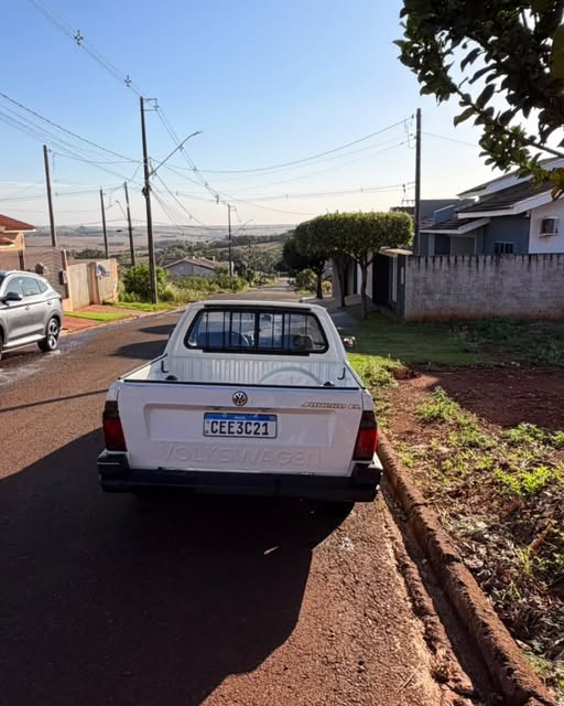 VOLKSWAGEN SAVEIRO CL - Imagem 10
