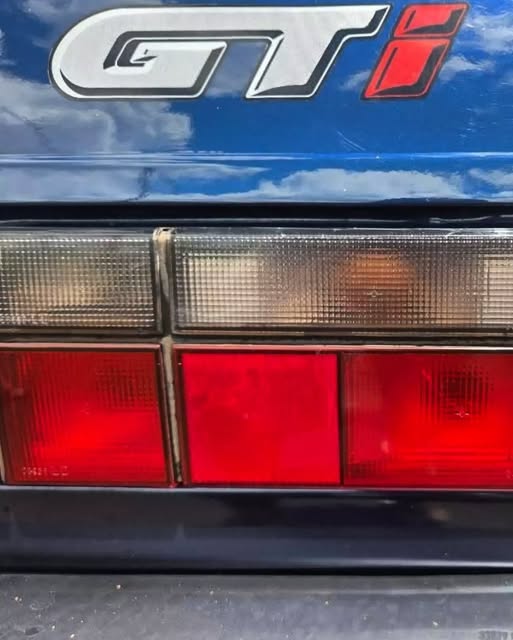 VOLKSWAGEN GOL GTI - Imagem 10